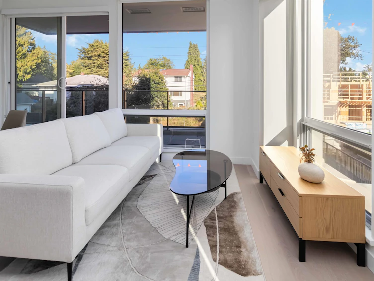 206-5212 Cambie Street, Vancouver, BC, V5Z 2Z7