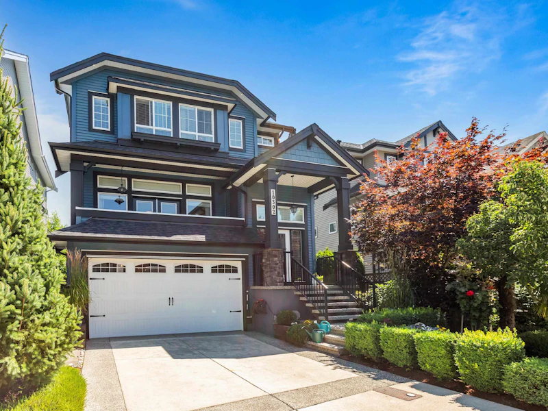 10302 Wynnyk Way, Maple Ridge BC