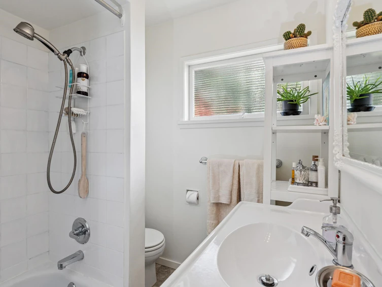 415 W 26th Street, North Vancouver, BC, V7N 2G9 - 23