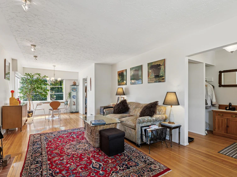 415 W 26th Street, North Vancouver, BC, V7N 2G9 - 2