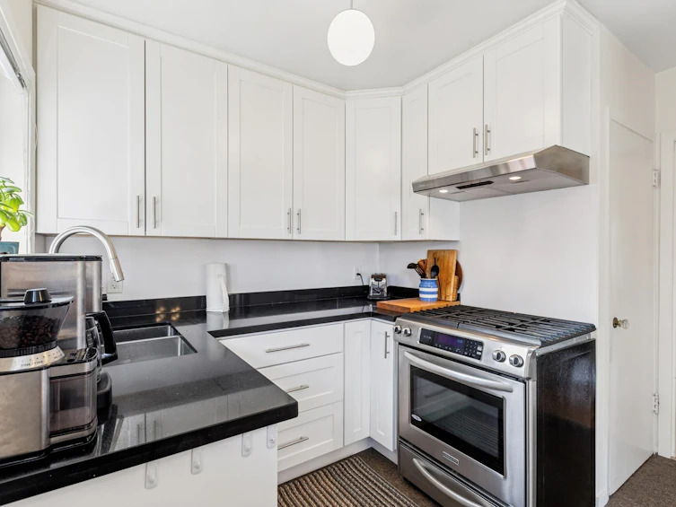 415 W 26th Street, North Vancouver, BC, V7N 2G9 - 18