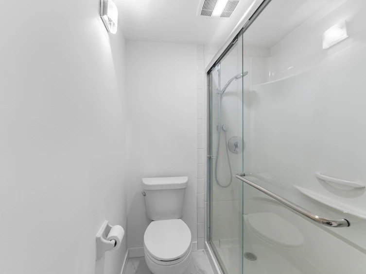 304-1360 Martin Street, Surrey, BC, V4B 3W5 - 17