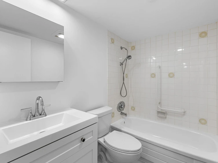 304-1360 Martin Street, Surrey, BC, V4B 3W5 - 21