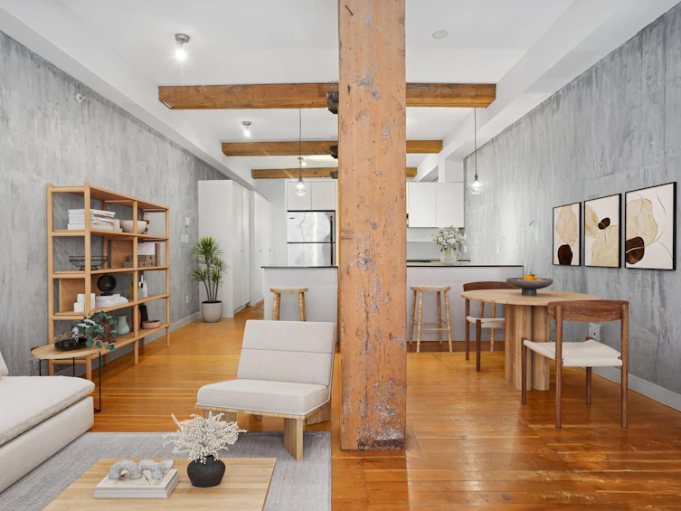 204-310 Water Street, Vancouver, BC, V6B 1B6 - 2