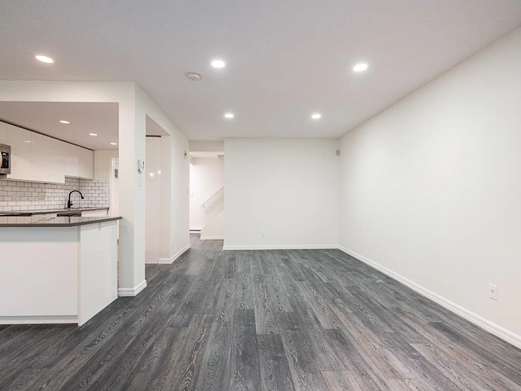 13-9151 Forest Grove Drive, Burnaby, BC, V5A 3Z5 - 6