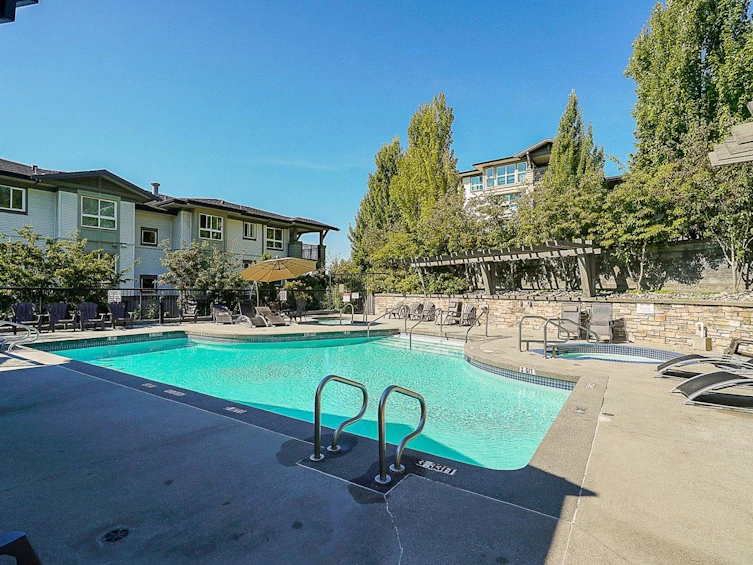 211-3132 Dayanee Springs Boulevard, Coquitlam, BC, V3E 0B5 - 31