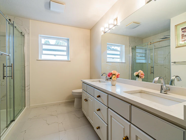 7378 Union Street, Burnaby, BC, V5A 1J2 - 36