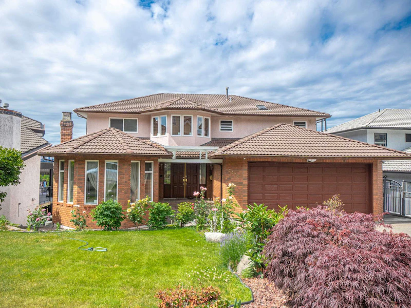 7378 Union Street, Burnaby BC V5A 1J2