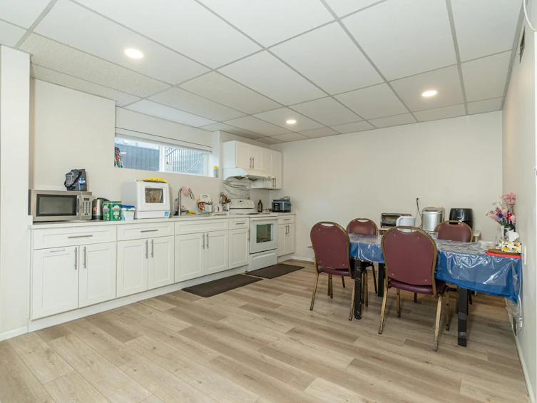 7378 Union Street, Burnaby, BC, V5A 1J2 - 39