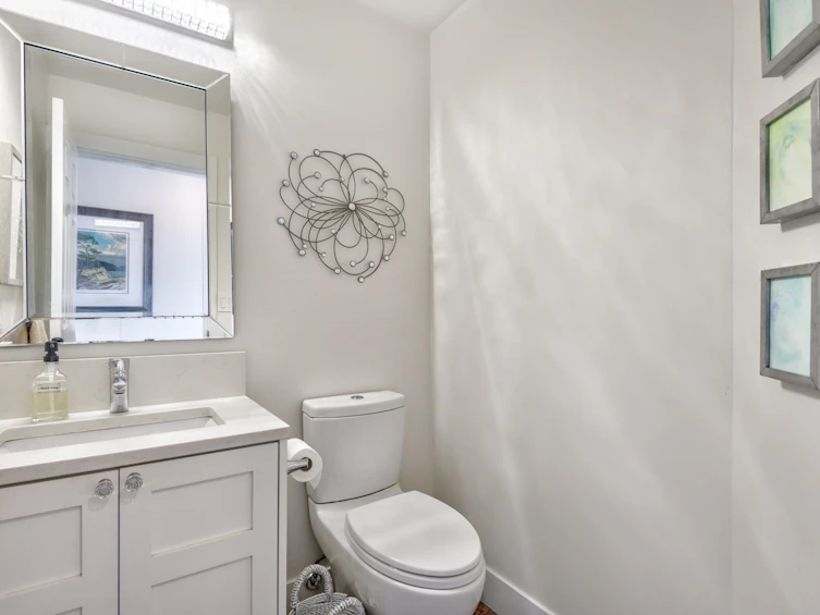 1251 W 7th Avenue, Vancouver, BC, V6H 1B7 - 21