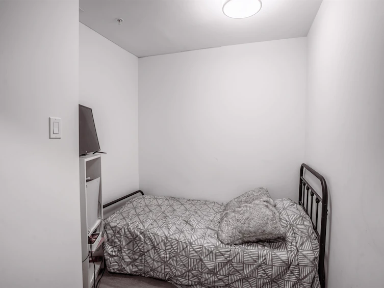 306-1675 Lions Gate Lane, North Vancouver, BC, V7P 3B4 - 14