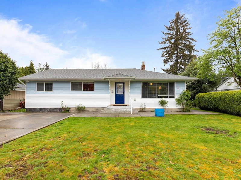 22128 119th Avenue, Maple Ridge BC V2X 2Y8