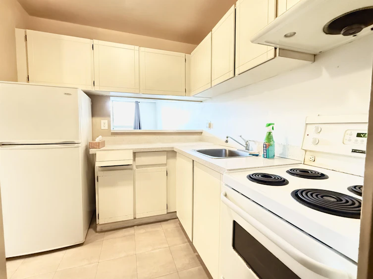 217-8120 Colonial Drive, Richmond, BC, V7C 4V2 - 9