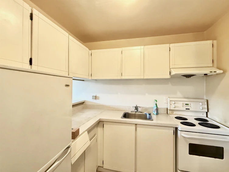 217-8120 Colonial Drive, Richmond, BC, V7C 4V2 - 7