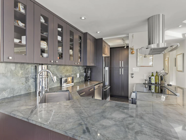 402-1575 Beach Avenue, Vancouver, BC, V6G 1Y5 - 15