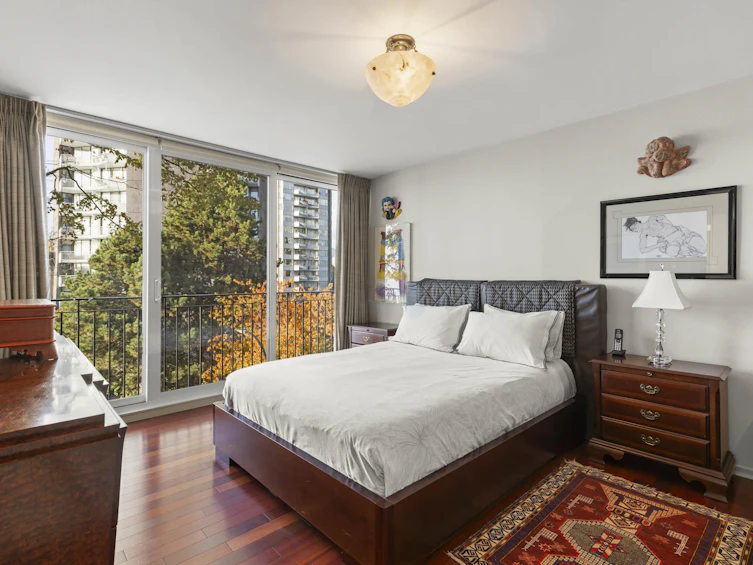 402-1575 Beach Avenue, Vancouver, BC, V6G 1Y5 - 22