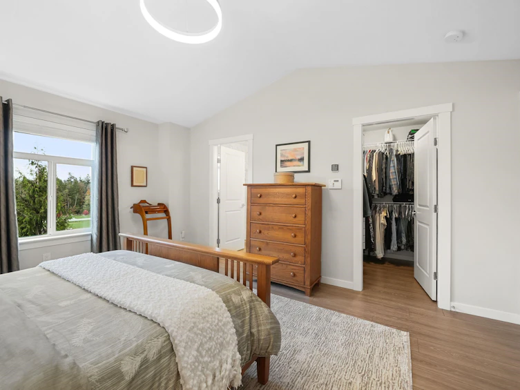 19-15717 Mountain View Drive, Surrey, BC, V3Z 0C6 - 18