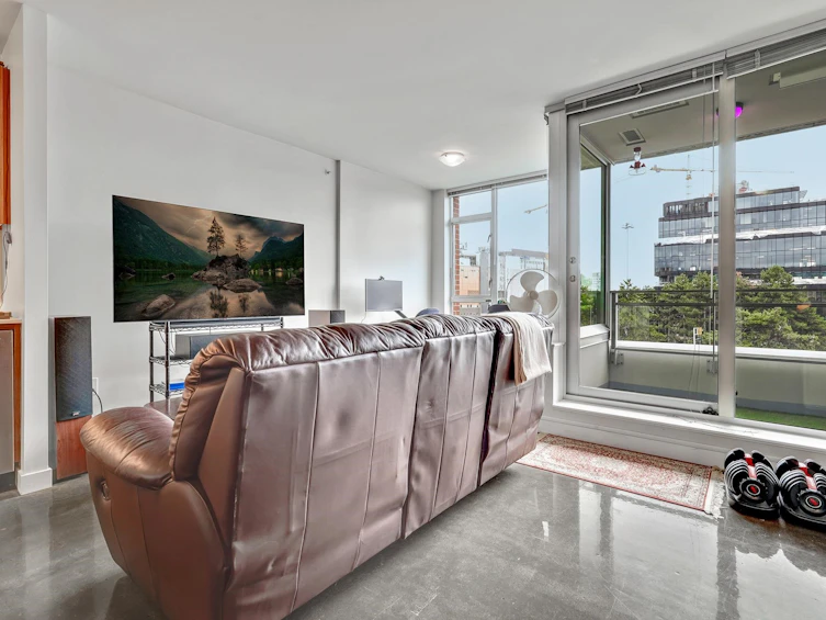 516-221 Union Street, Vancouver, BC, V6A 0B4 - 13