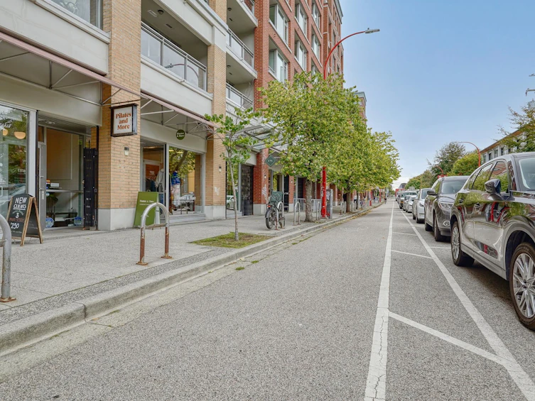 516-221 Union Street, Vancouver, BC, V6A 0B4 - 27