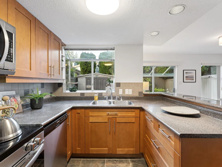 2994 Mt Seymour Parkway, North Vancouver, BC, V7H 1E9 - 12