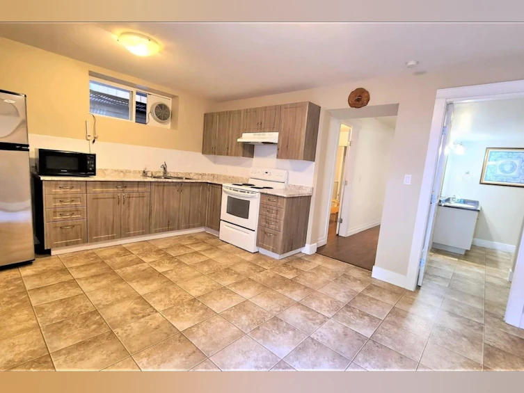 5883 Garrison Boulevard, Chilliwack, BC, V2R 5X8 - 28