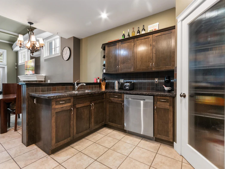 5883 Garrison Boulevard, Chilliwack, BC, V2R 5X8 - 12