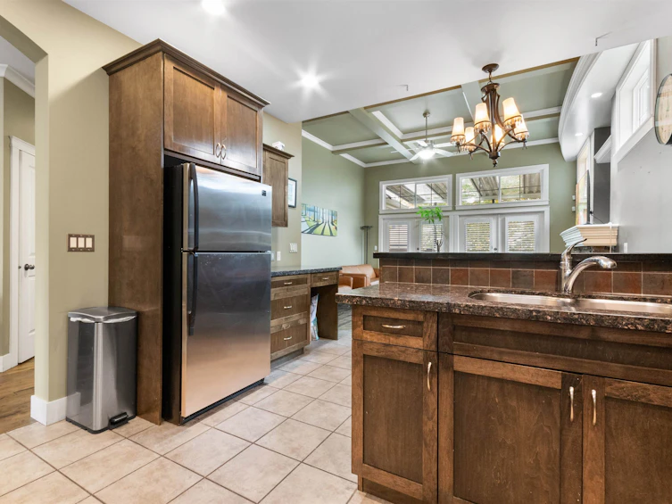 5883 Garrison Boulevard, Chilliwack, BC, V2R 5X8 - 13