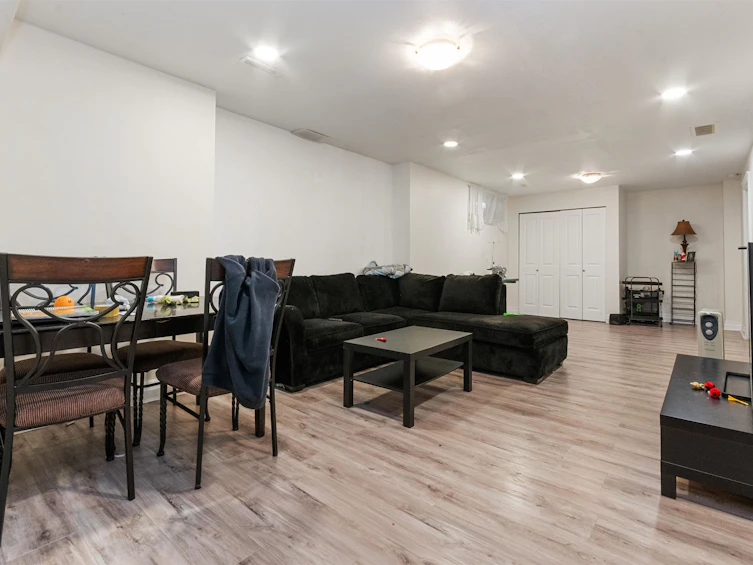 5883 Garrison Boulevard, Chilliwack, BC, V2R 5X8 - 27