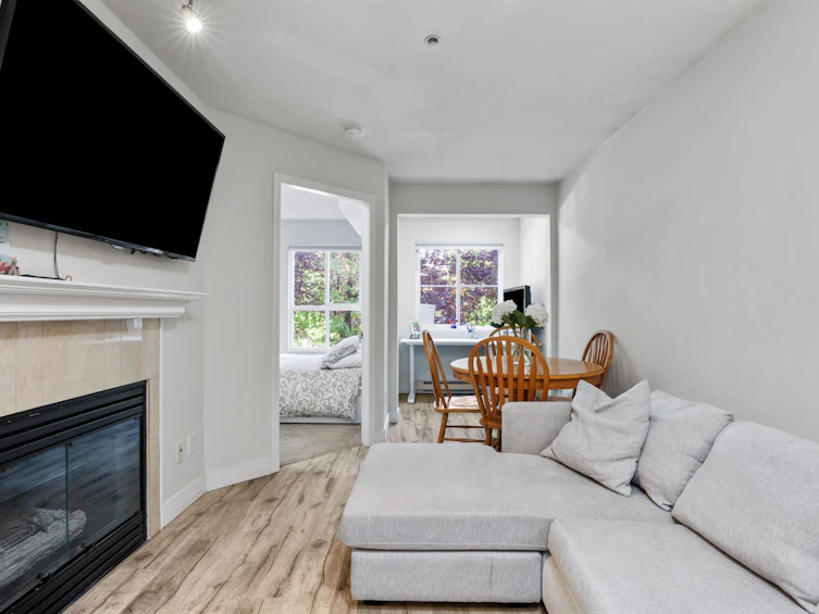 203-3278 Heather Street, Vancouver, BC, V5Z 4R9 - 3
