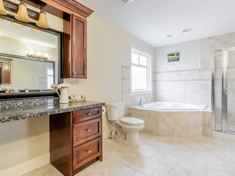15833 108 Avenue, Surrey, BC, V4N 1J8 - 23