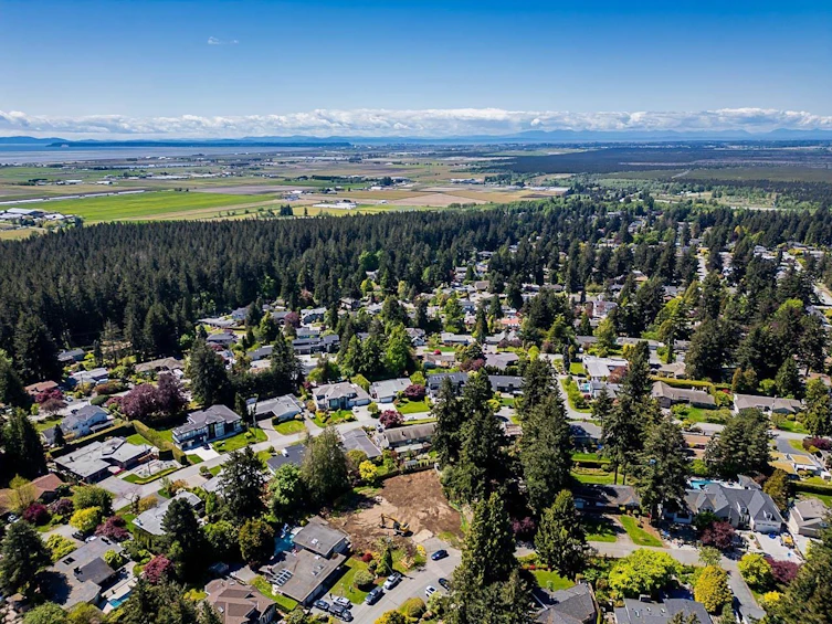 6571 Lambert Crescent, Delta, BC, V4E 1R9 - 8
