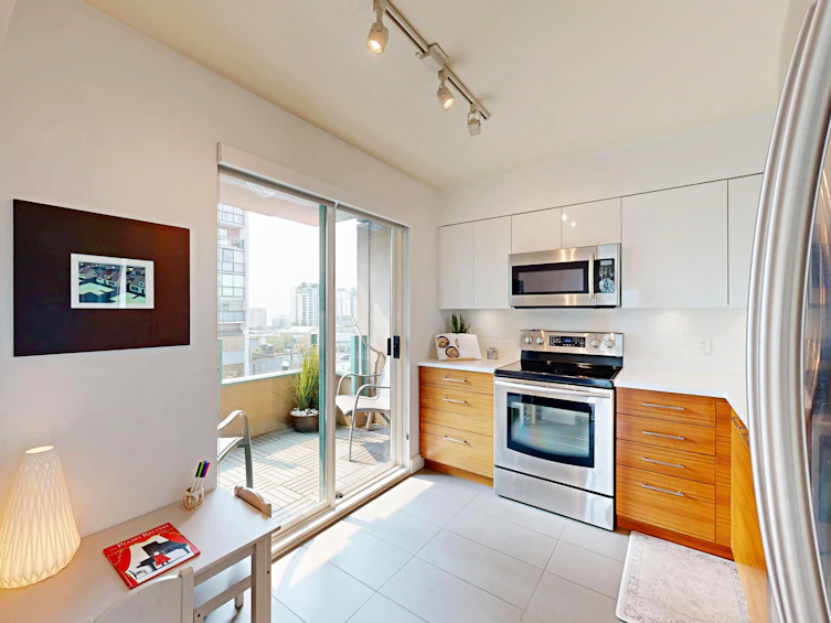 603-1555 Eastern Avenue, North Vancouver, BC, V7L 3G2 - 6