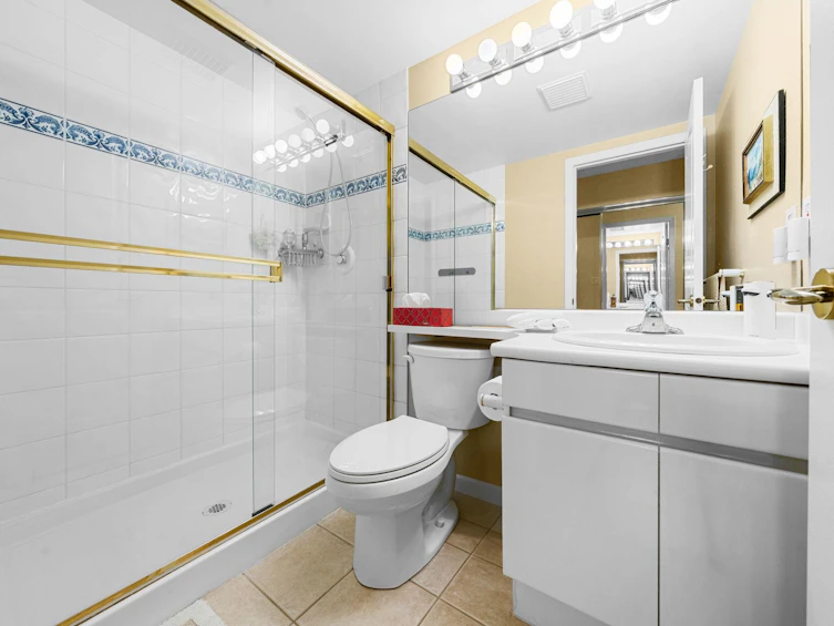 1106-1327 E Keith Road, North Vancouver, BC, V7J 3T5 - 12