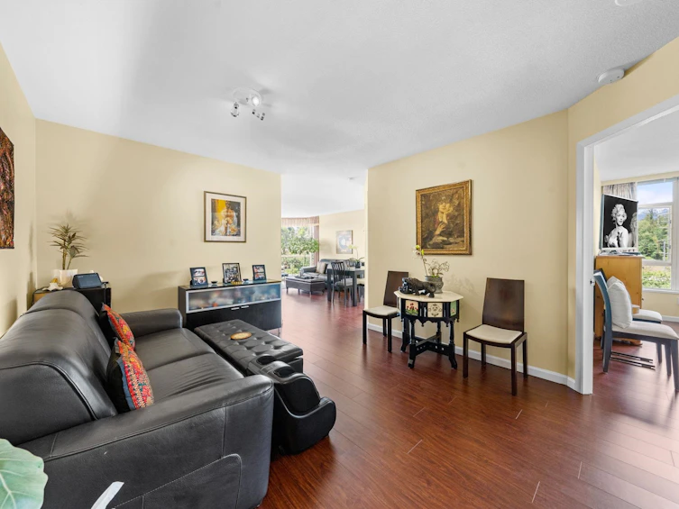 1106-1327 E Keith Road, North Vancouver, BC, V7J 3T5 - 3