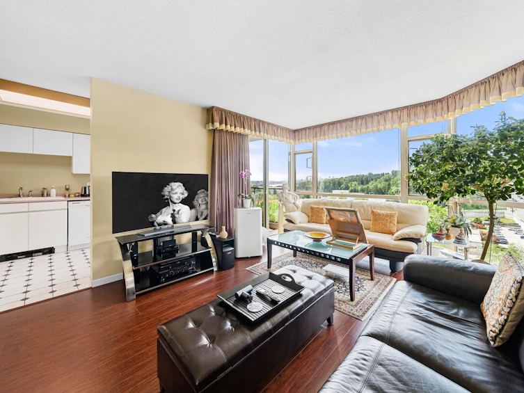 1106-1327 E Keith Road, North Vancouver, BC, V7J 3T5 - 10