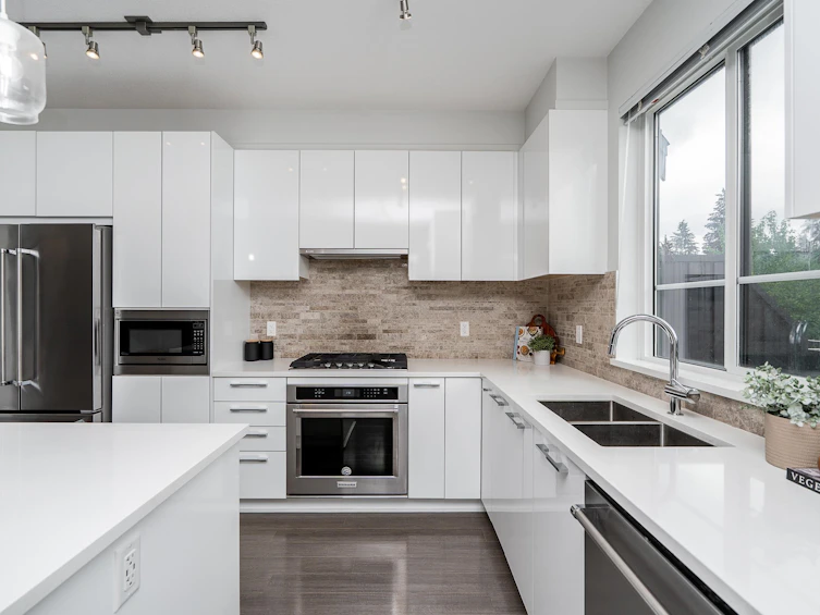 140-3500 Burke Village Promenade, Coquitlam, BC, V3E 0N2 - 7
