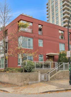 168 Prior Street