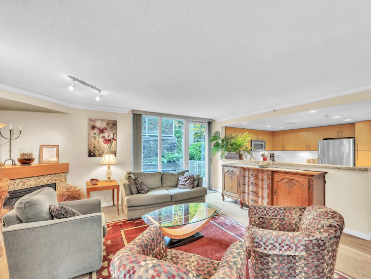 168 Prior Street, Vancouver, BC, V6A 0A6 - 14