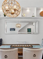 7 4656 Orca Way