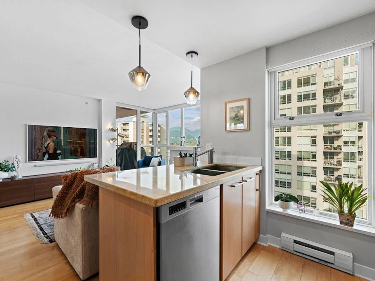 1004-121 W 16th Street, North Vancouver, BC, V7M 3P4 - 6