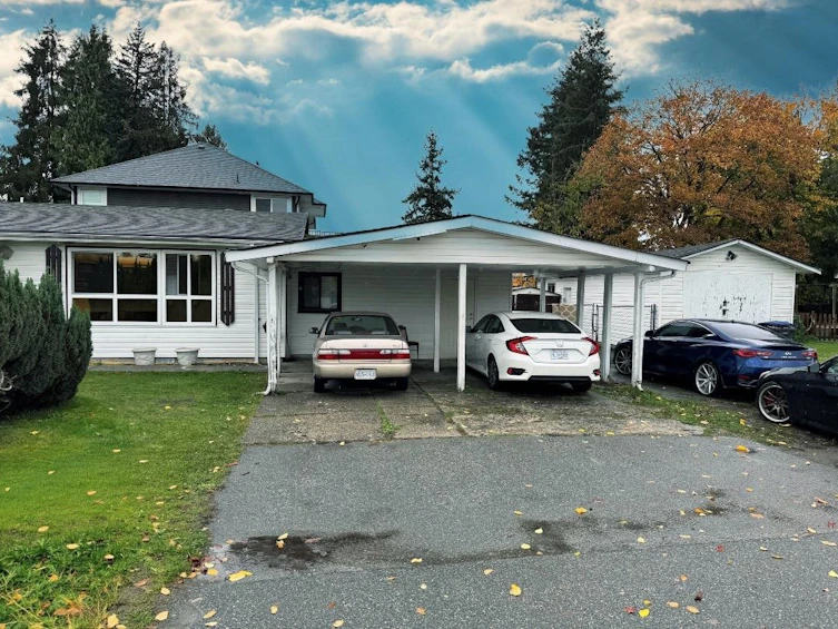 10307 146 Street, Surrey, BC, V3R 3T3 - 2