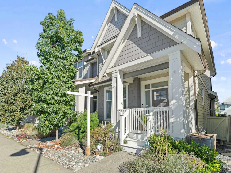5424 Peach Road, Chilliwack, BC, V2R 0Z6