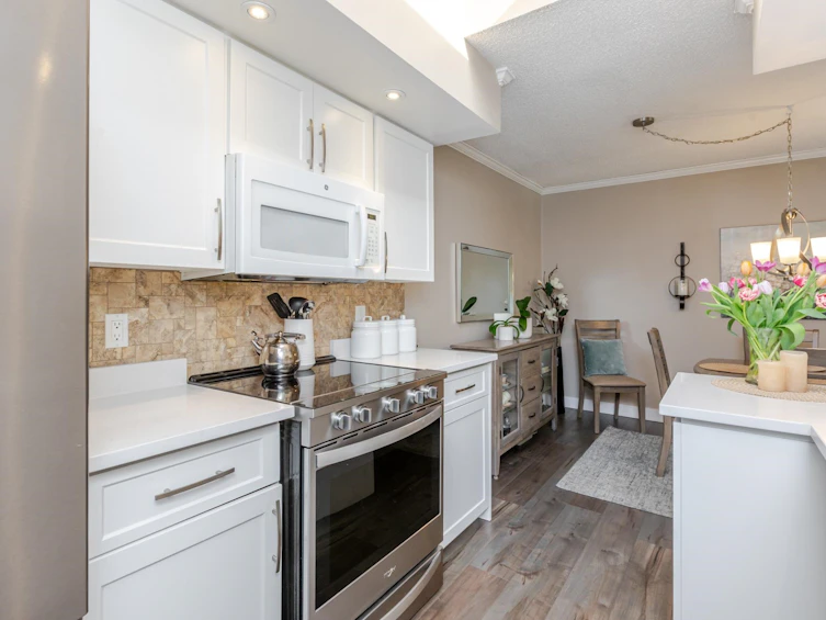 305-1351 Martin Street, Surrey, BC, V4B 3W6 - 8