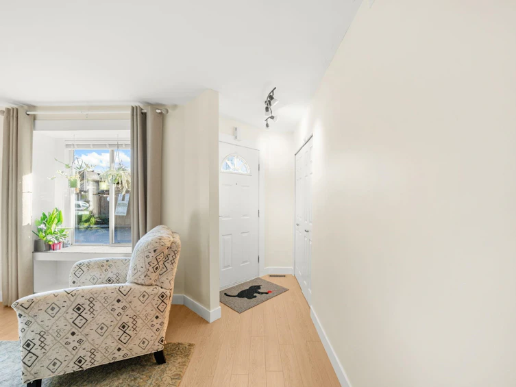 7-11875 210 Street, Maple Ridge, BC, V2X 7P3 - 3