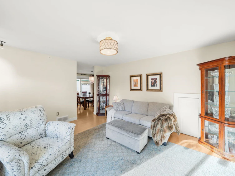 7-11875 210 Street, Maple Ridge, BC, V2X 7P3 - 7