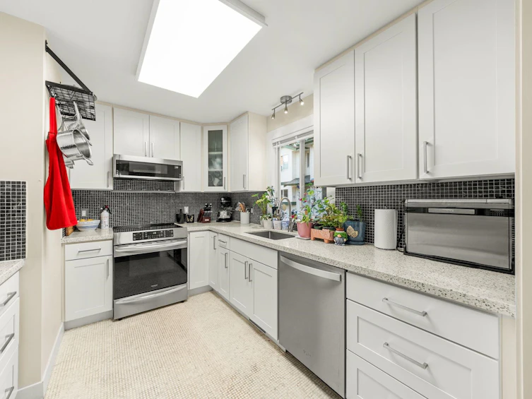 7-11875 210 Street, Maple Ridge, BC, V2X 7P3 - 13