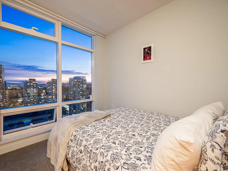 2706-13495 Central Avenue, Surrey, BC, V3T 0K2 - 21