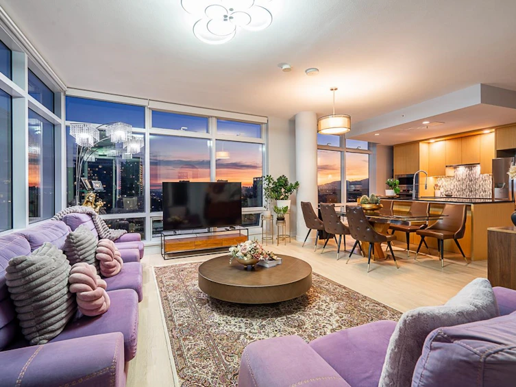 2706-13495 Central Avenue, Surrey, BC, V3T 0K2