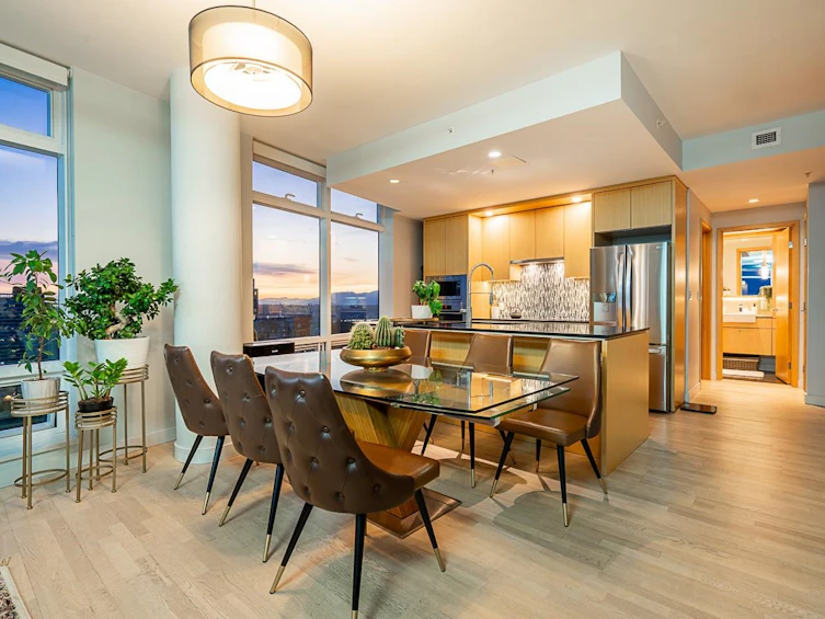 2706-13495 Central Avenue, Surrey, BC, V3T 0K2 - 14