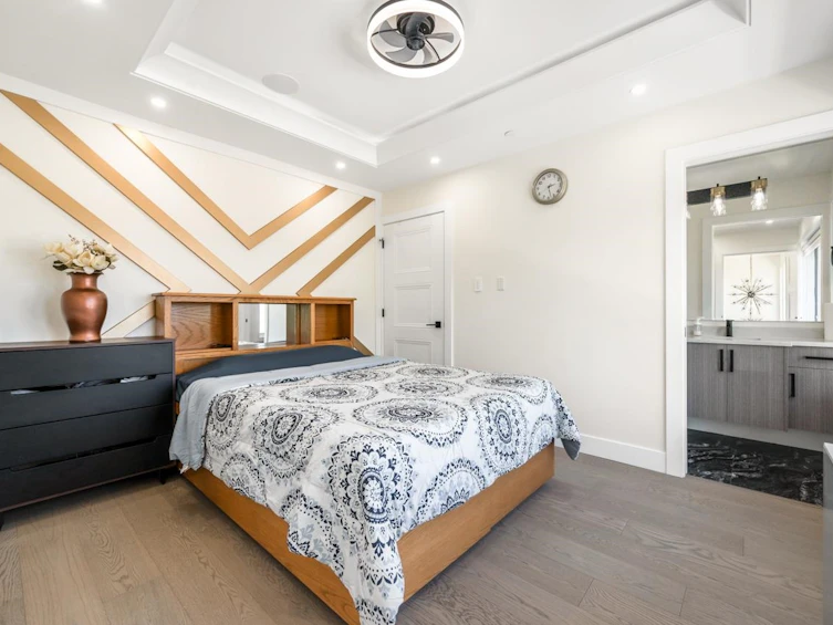 2798 E 43rd Avenue, Vancouver, BC, V5R 2Y9 - 17
